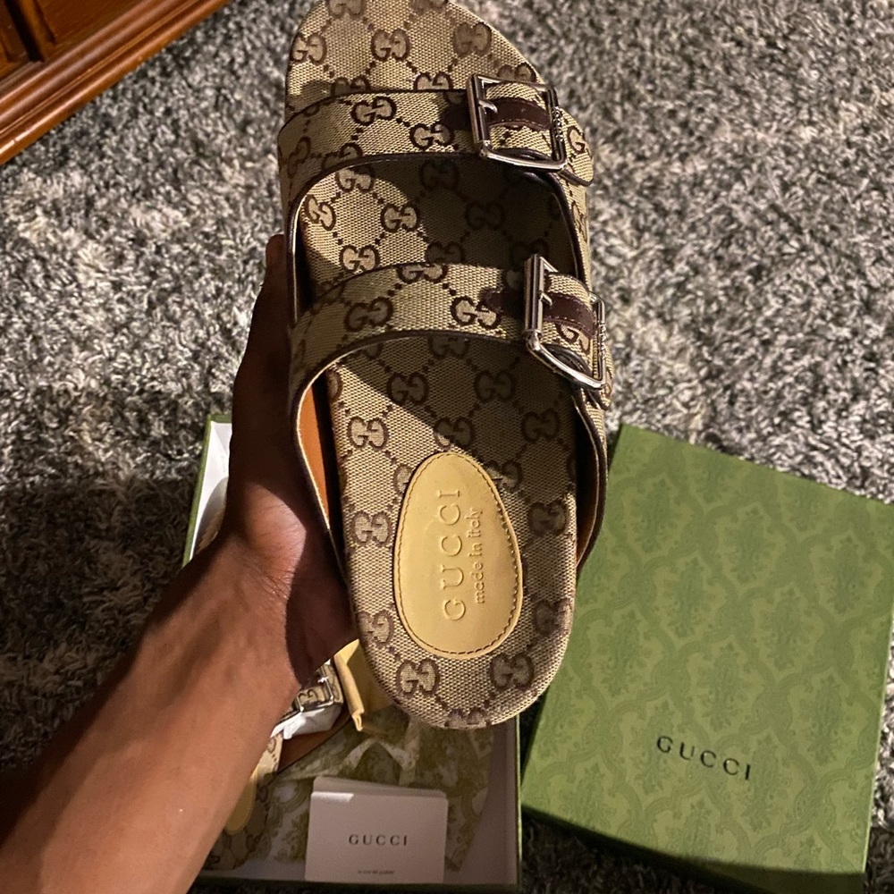 Gucci sandals worn only twice